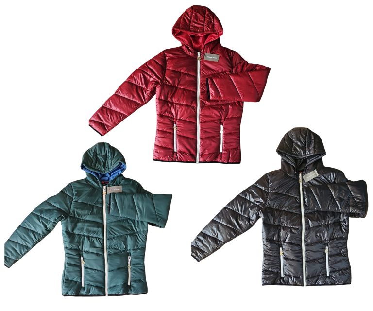 Men’s lightweight real down jacket in black, insulated for extreme winter warmth.